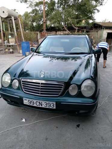 Mercedes E 200 2001, 280 km - 2.0 l - Bakı