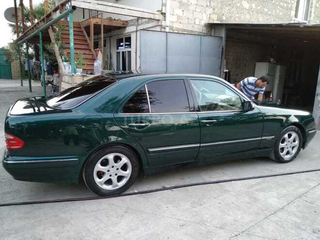Mercedes E 200 2001, 280 km - 2.0 l - Bakı