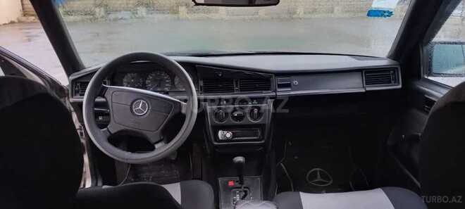 Mercedes 190 1989, 165,000 km - 2.0 l - Sumqayıt