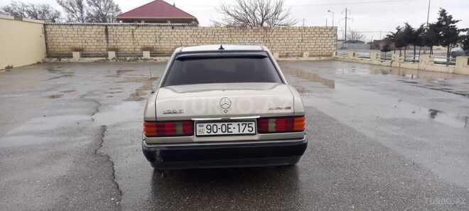 Mercedes 190 1989, 165,000 km - 2.0 l - Sumqayıt