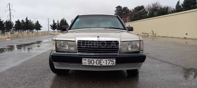 Mercedes 190 1989, 165,000 km - 2.0 l - Sumqayıt
