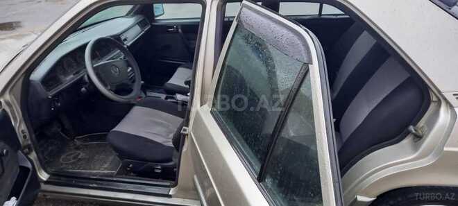 Mercedes 190 1989, 165,000 km - 2.0 l - Sumqayıt