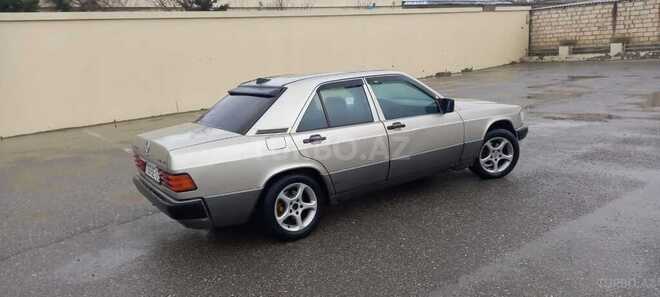 Mercedes 190 1989, 165,000 km - 2.0 l - Sumqayıt