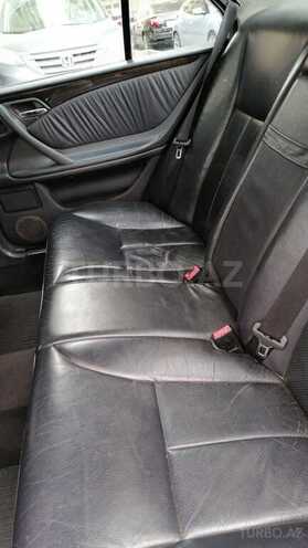 Mercedes E 320 2000, 470,000 km - 3.2 l - Bakı