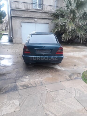 Mercedes C 220 1995, 353,000 km - 2.2 l - Bakı