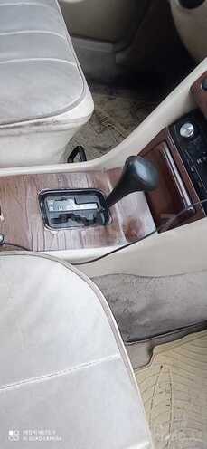 Mercedes E 230 1986, 350,000 km - 2.3 l - Quba