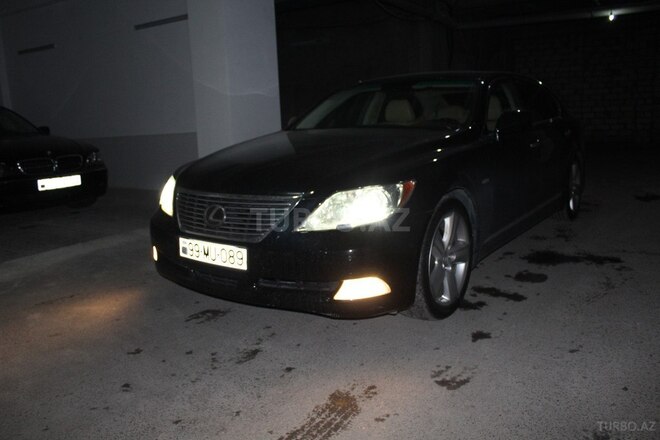 Lexus LS 460 2008, 228,000 km - 4.6 l - Bakı
