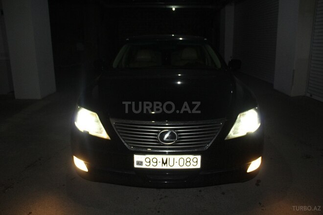 Lexus LS 460 2008, 228,000 km - 4.6 l - Bakı