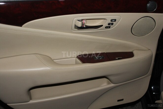 Lexus LS 460 2008, 228,000 km - 4.6 l - Bakı