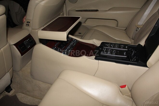 Lexus LS 460 2008, 228,000 km - 4.6 l - Bakı