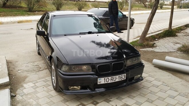BMW 318 1997, 408,000 km - 1.8 l - Şirvan