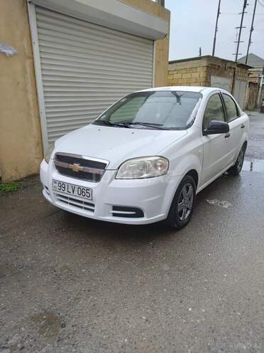 Chevrolet Aveo 2011, 10,000 km - 0.2 l - Salyan