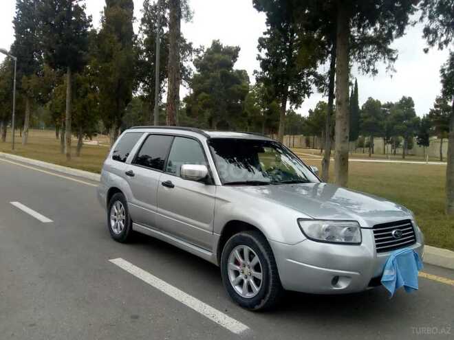 Subaru Forester 2007, 337,789 km - 2.0 l - Naftalan