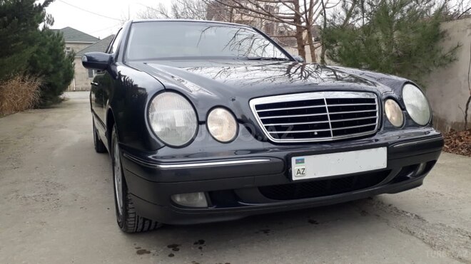Mercedes E 240 1999, 200,000 km - 2.4 l - Bakı