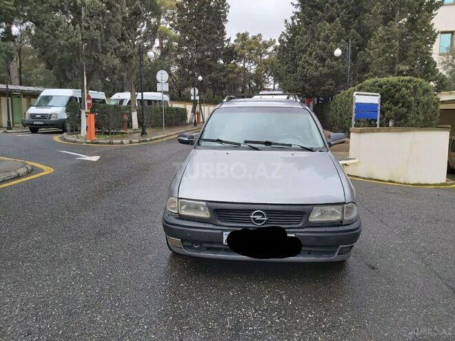 Opel Astra 1995, 356,000 km - 1.6 л - Bakı
