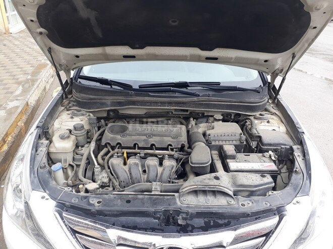 Hyundai Sonata 2010, 97,000 km - 2.4 l - Şirvan