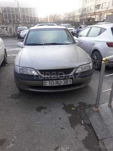 Opel Vectra 1997, 259,000 km - 1.6 л - Bakı