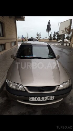 Opel Vectra 1997, 259,000 km - 1.6 л - Bakı