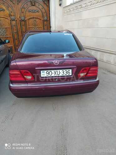 Mercedes E 200 1999, 260,000 km - 2.0 l - Ağstafa