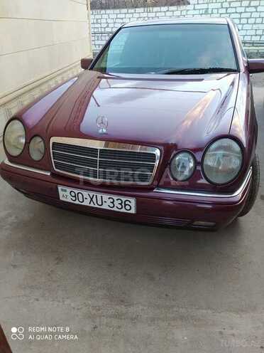 Mercedes E 200 1999, 260,000 km - 2.0 l - Ağstafa
