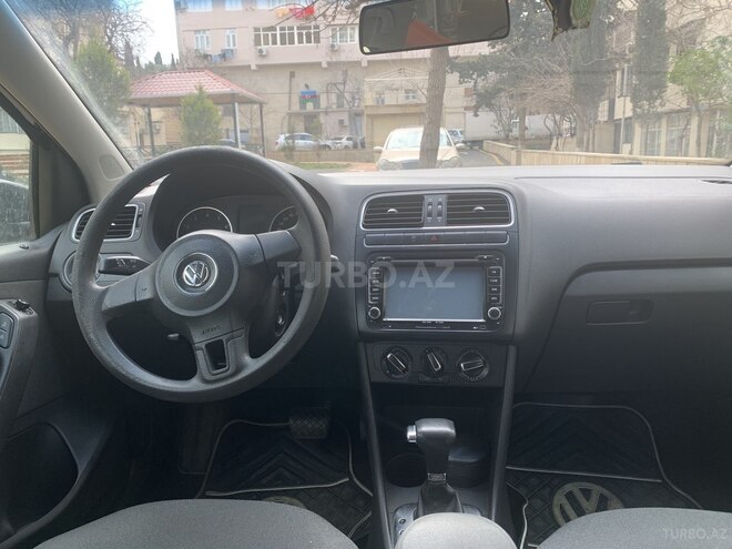 Volkswagen Polo 2010, 107,000 km - 1.4 l - Bakı