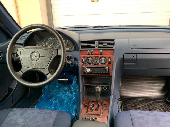 Mercedes C 180 2000, 227,100 km - 1.8 l - Bakı