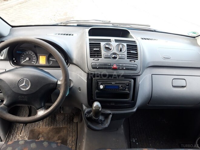 Mercedes Vito 111 2010, 193,218 km - 2.2 л - Bakı