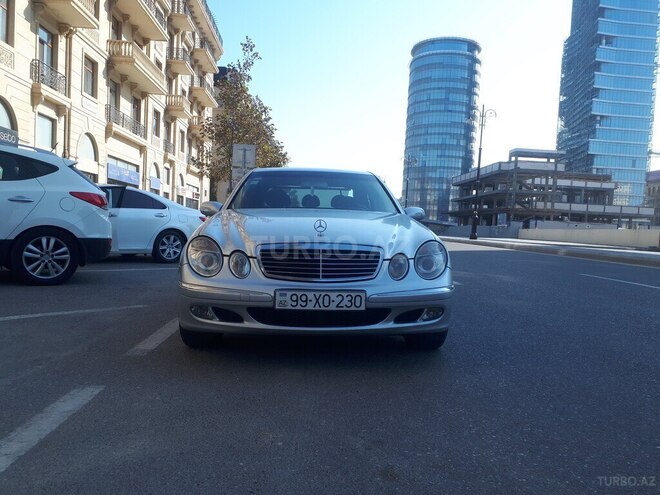 Mercedes E 220 2004, 419,000 km - 2.2 l - Bakı