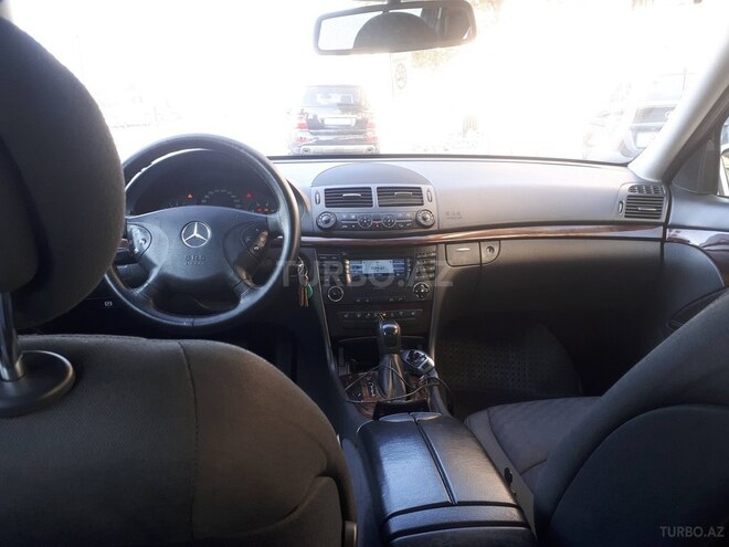 Mercedes E 220 2004, 419,000 km - 2.2 l - Bakı