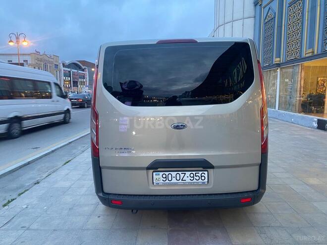 Ford Tourneo Custom 2015, 110,000 km - 2.2 l - Bakı