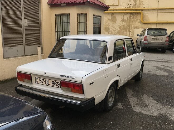 LADA (VAZ) 2107 2003, 100,000 km - 1.6 л - Bakı