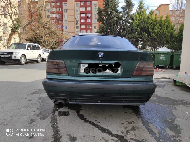 BMW 318 1992, 160,000 km - 1.6 l - Bakı
