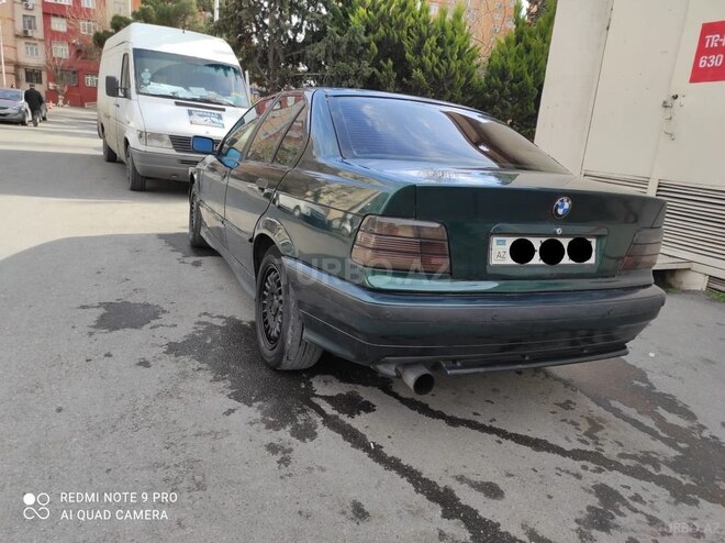 BMW 318 1992, 160,000 km - 1.6 l - Bakı