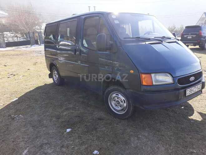 Ford Transit 1997, 430,000 km - 0.3 л - Qax
