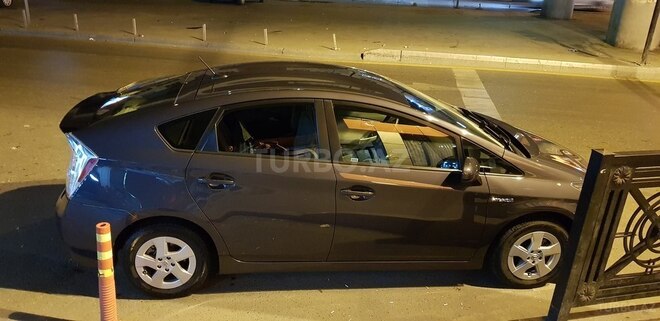 Toyota Prius 2010, 200 km - 0.1 l - Bakı