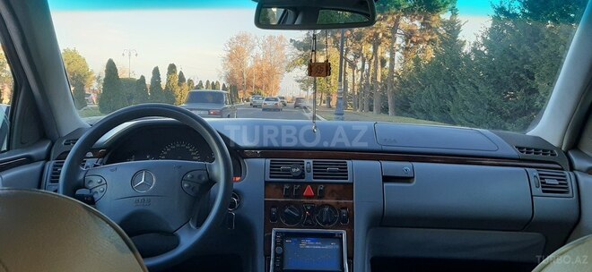 Mercedes E 320 2000, 256,000 km - 3.2 l - Şəmkir