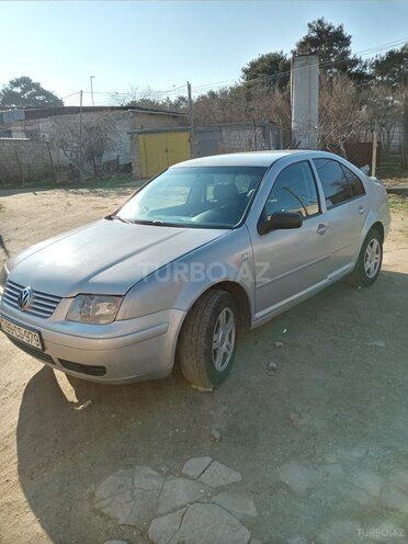 Volkswagen Bora 2000, 266,000 km - 2.0 l - Bakı