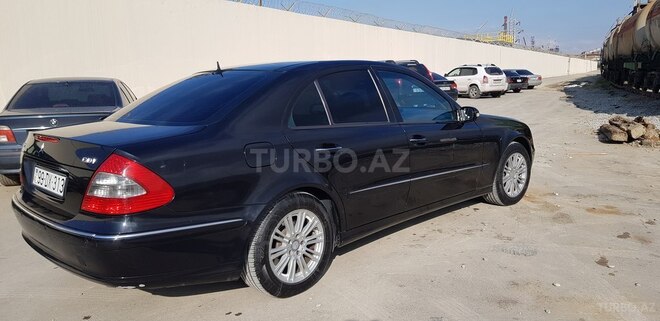 Mercedes E 320 2002, 445,000 km - 3.2 l - Bakı