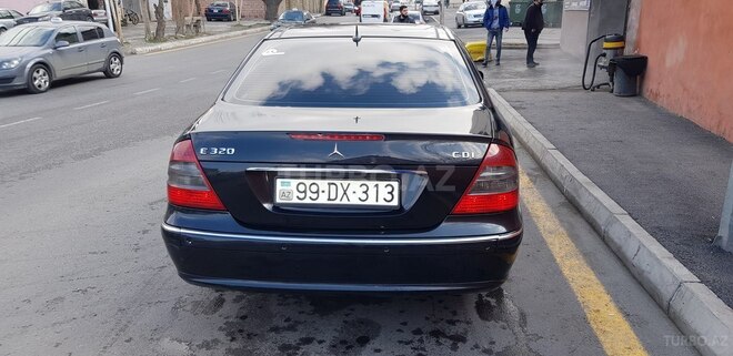 Mercedes E 320 2002, 445,000 km - 3.2 l - Bakı