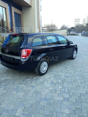 Opel Astra 2010, 173,000 km - 1.3 l - Bakı