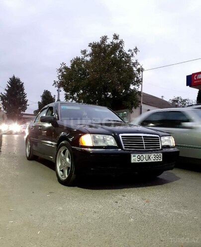 Mercedes C 230 2000, 150,000 km - 2.3 l - Tovuz