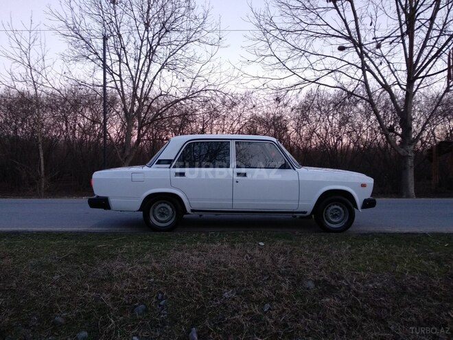 LADA (VAZ) 2107 2006, 90,000 km - 1.6 l - Qax