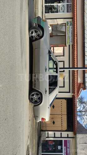 Mercedes E 200 1990, 764,416 km - 2.0 л - İsmayıllı