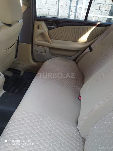 Mercedes E 230 1995, 333,255 km - 2.3 l - Bakı