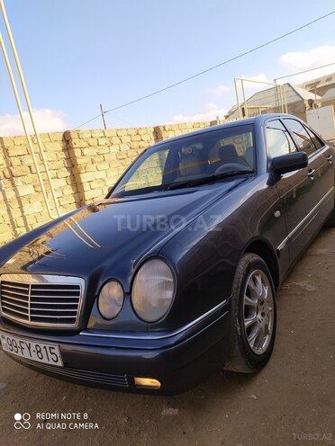 Mercedes E 230 1995, 333,255 km - 2.3 l - Bakı