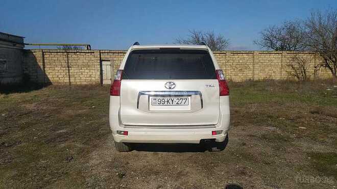 Toyota Prado 2010, 130,757 km - 2.7 л - Bakı