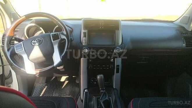 Toyota Prado 2010, 130,757 km - 2.7 л - Bakı