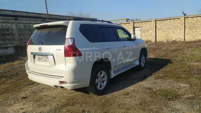 Toyota Prado 2010, 130,757 km - 2.7 л - Bakı