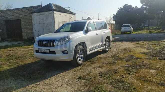 Toyota Prado 2010, 130,757 km - 2.7 л - Bakı