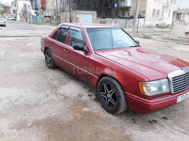 Mercedes E 250 1992, 365,041 km - 2.5 л - Bakı